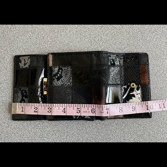 Braccialini Italy Patchwork Leather Wallet - Picture 11 of 11